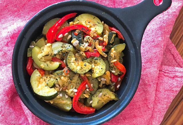 Cocotte de courgettes et poivrons, graines de couscous