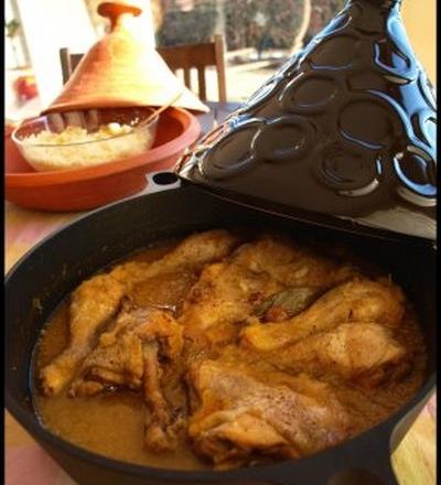 Tajine de poulet aux oignons confits