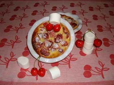 Clafoutis aux cerises et sirop de guimauves