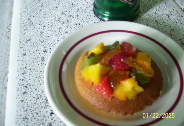 Dessert rapide, génoise et fruits