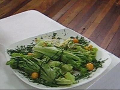 Rouleaux de Salade Verte à l'avocat et aux haricots rouges