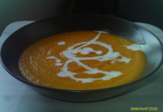 Soupe de carottes au lait de coco Thermomix