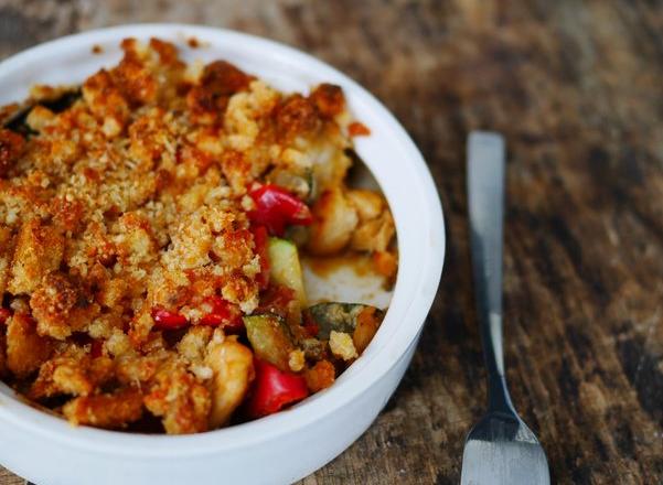 Crumble au poulet et légumes d'été