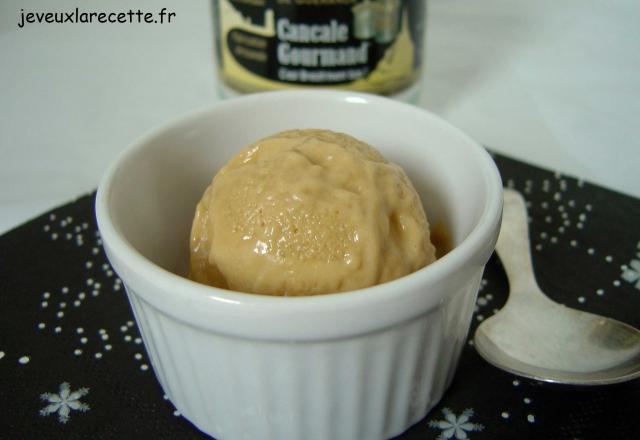 Glace à la confiture de lait et caramel au beurre salé