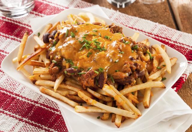 Chili cheese fries