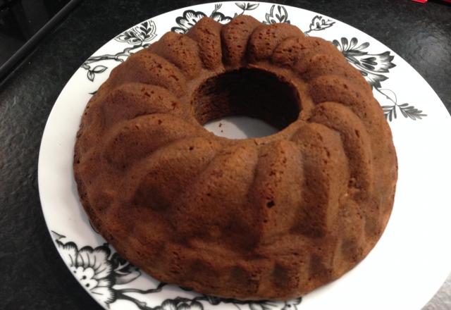 Gâteau nuage au chocolat corsé, kouglof