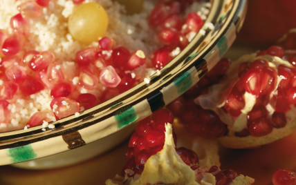 Couscous sucré aux grains de grenade et raisins