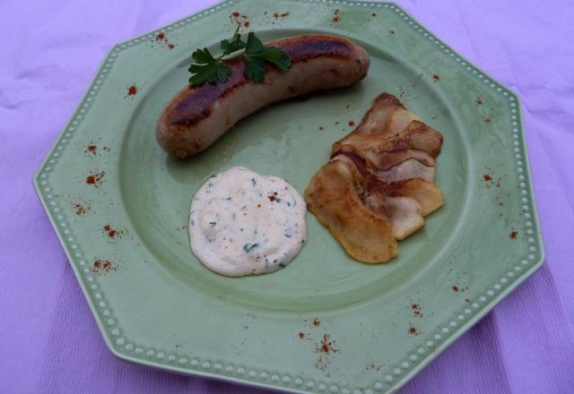 Boudin blanc poêlé et son éventail de pommes à la sauce moutardée