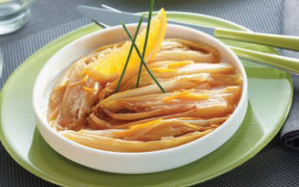 Endives caramélisées au jus d'orange frais