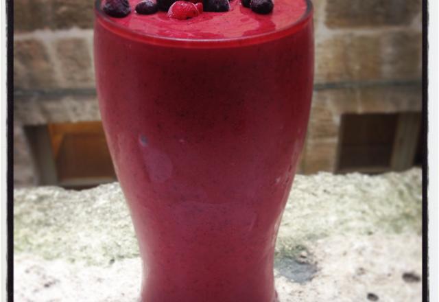 Smoothie aux fruits rouges économique