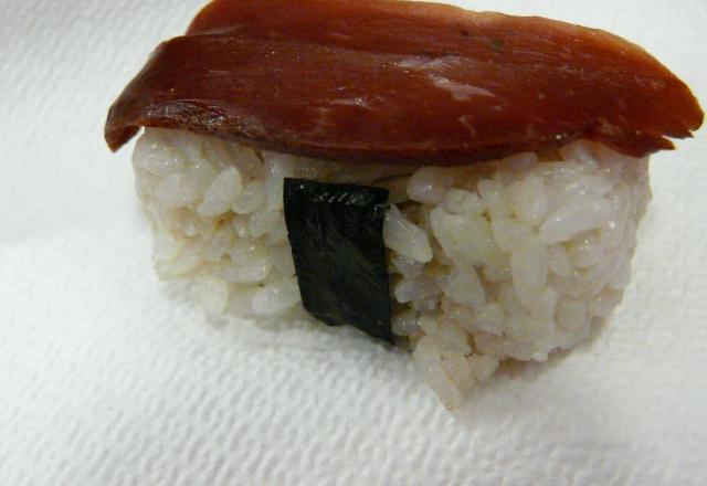 Sushi au magret fumé