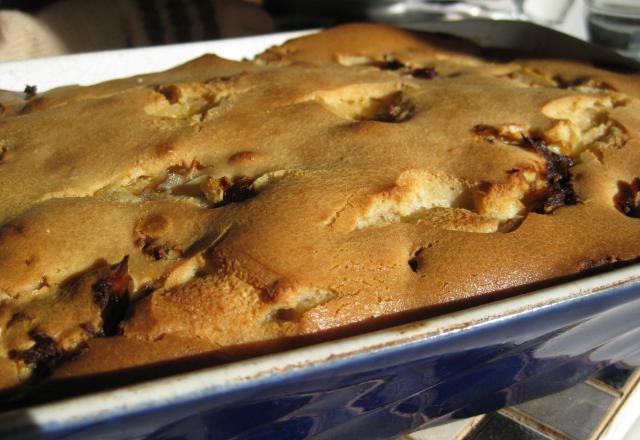 Far presque breton aux dattes et à la crème