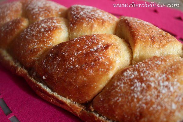 Brioche tressée à la fleur d'oranger