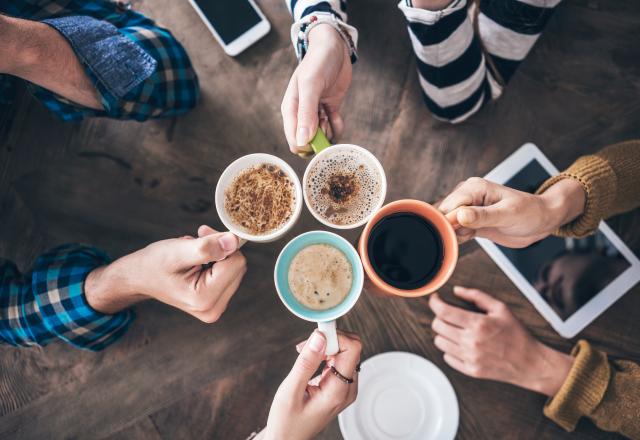 Cyber Monday : Découvrez votre cafetière haut de gamme SMEG à prix cassé !