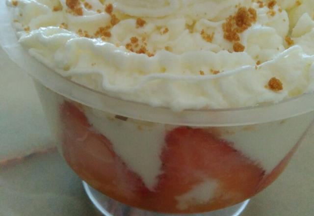 Trifle aux fraises speculoos