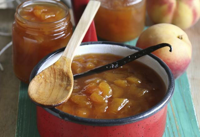 Confiture de pêche aux pépins de citron