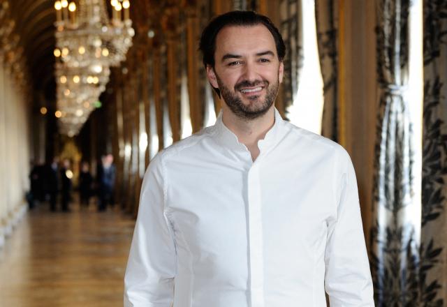 Cyril Lignac dévoile sa recette ultra gourmande de madeleines en coque de chocolat