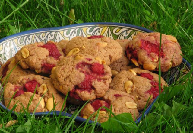 Cookies au beurre de cacahuète et aux framboises