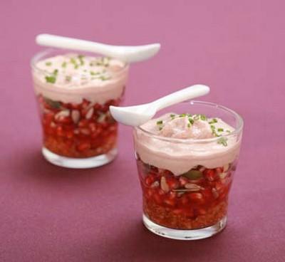 Espuma de mousse de canard, concassé de figues et grenade façon Compagnons du Goût