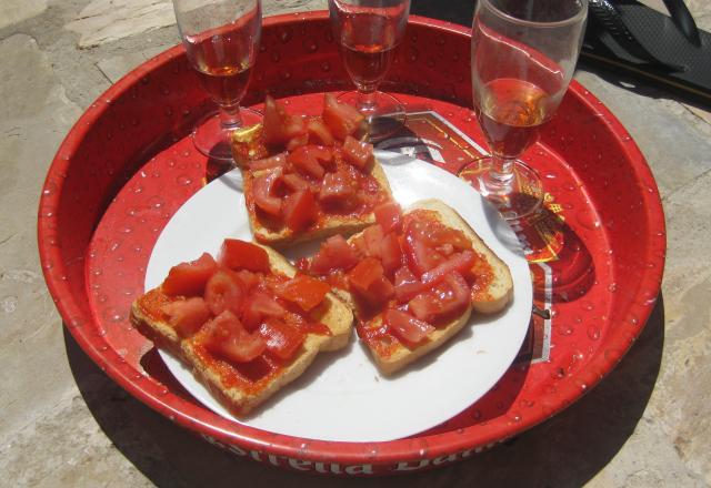 Crostinis tomates