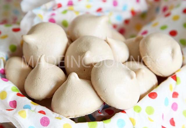 Meringues aux framboises