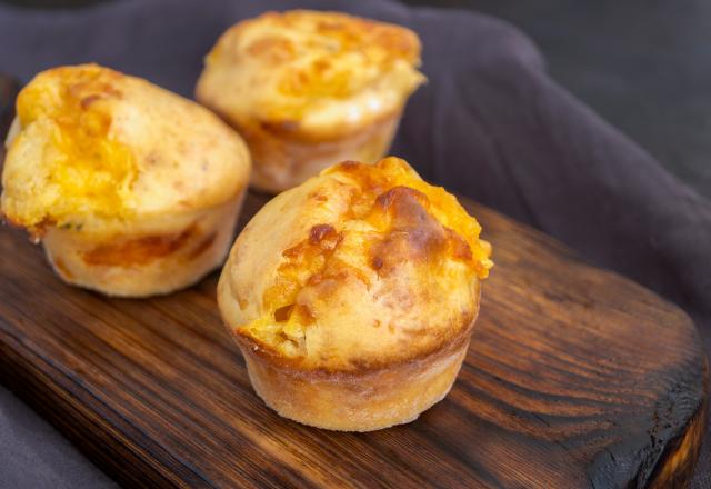 “À emporter en pique-nique ou à servir à l’apéritif” : Laurent Mariotte propose sa recette de muffins salés, avec un fromage de caractère !