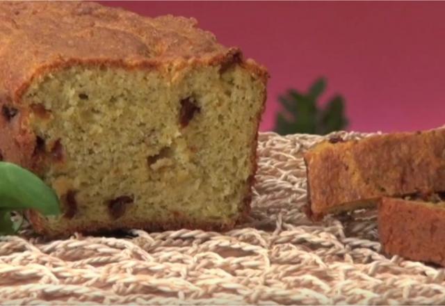 Cake au pesto et au parmesan