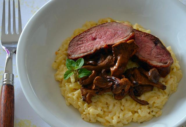 Risotto crémeux, girolles et magret de canard