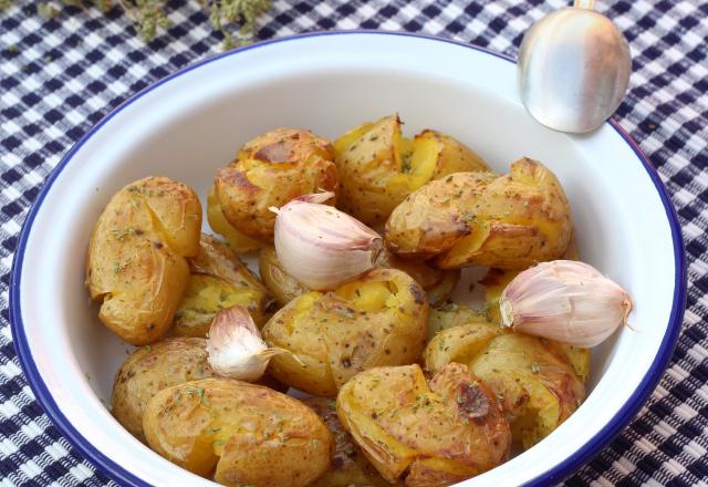 Pommes de terre tapées ail et origan