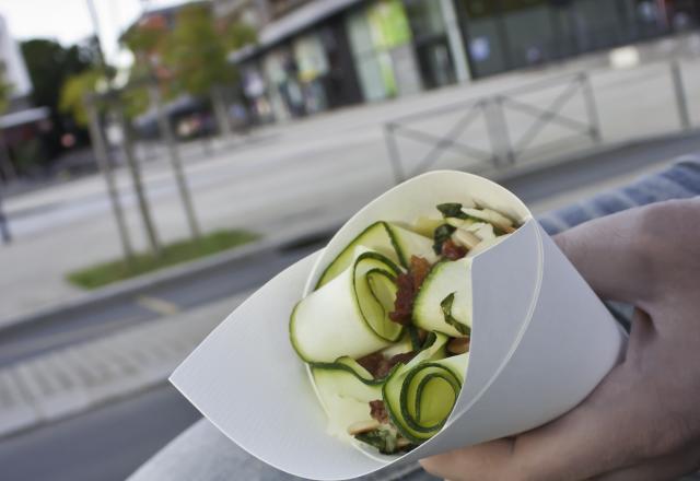 Salade de courgettes croquantes aux saveurs d'Italie