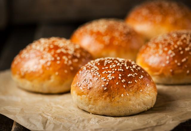 Pour un atelier burger à la maison, François-Régis Gaudry dévoile sa recette des buns parfaits