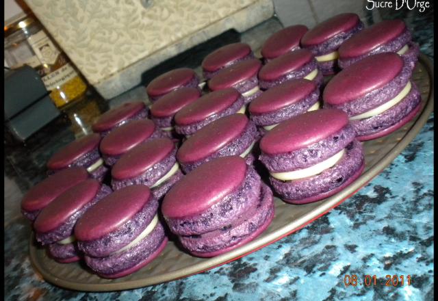 Macaron violet au bon goût de spéculoos