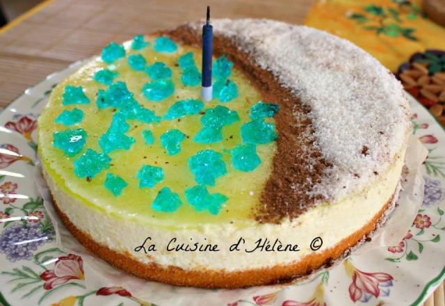 Gâteau d'anniversaire ananas coco