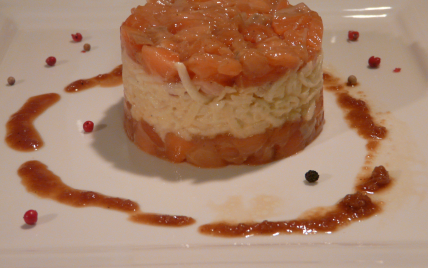 Tartare de saumon & céleri rave et pommes.