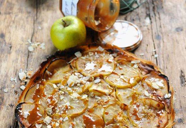 Tarte fine à la pomme et à la Confiture de Lait Bonne Maman