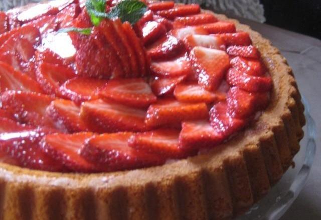 Tarte renversée aux fraises