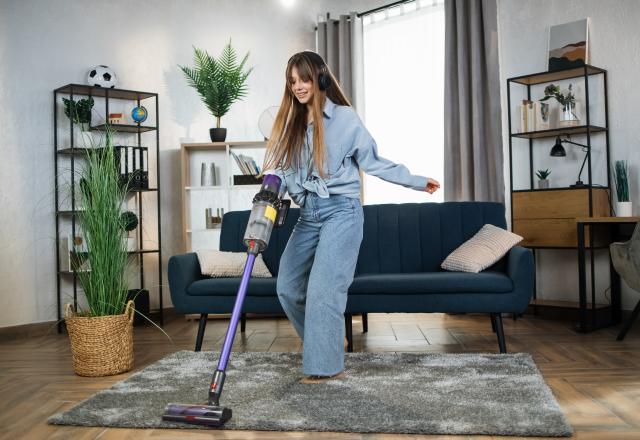 Dyson : économisez 100€ sur votre aspirateur haut de gamme !