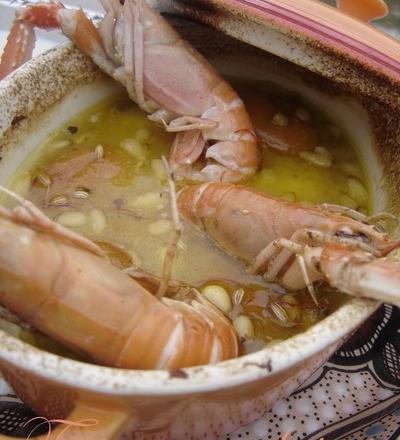 Tajine de joues de lotte aux abricots et langoustines