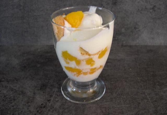 Verrine au fromage blanc et pêche