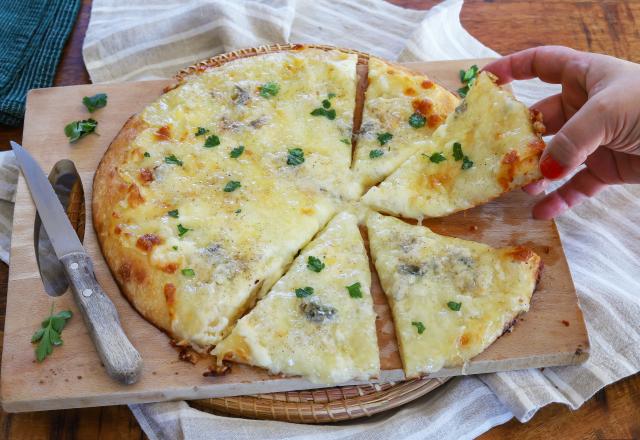 Pizza aux 4 fromages facile et rapide