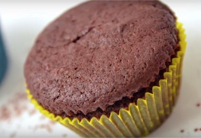 Muffins tout chocolat au micro-ondes