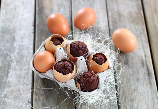 Muffins au chocolat en coquille d'œuf