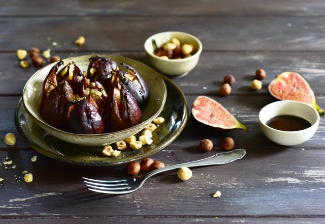 Figues rôties au balsamique, chèvre et noisettes