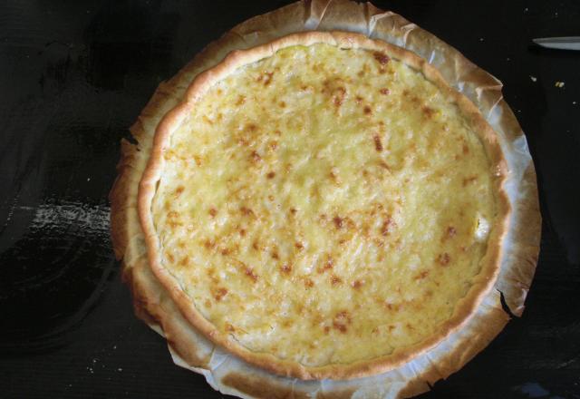 Tarte aux poireaux  et lardons à la béchamel