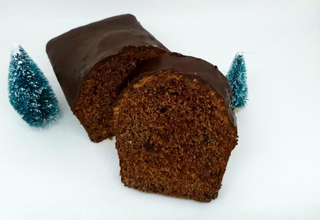 Pain d'épices nappé au chocolat