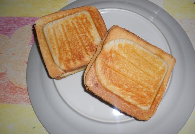 Croque-monsieur traditionnel facile et rapide