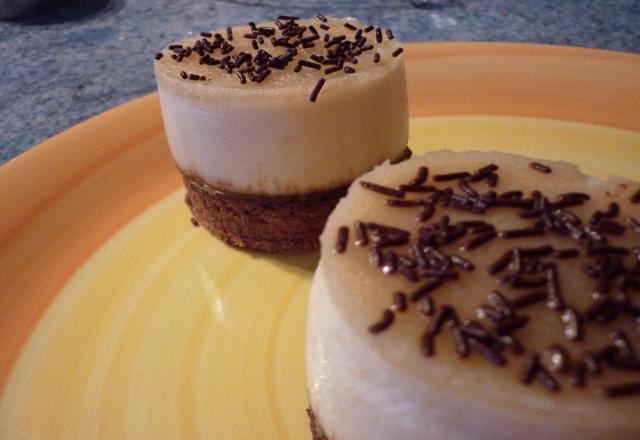 Mousse poires sur ganache au chocolat