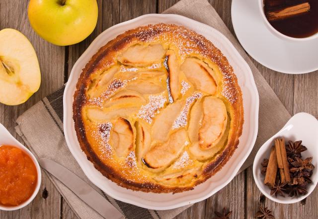 Comment faire un gâteau façon cheesecake aux pommes, sans sucres ajoutés ?