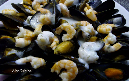 Moules de cordes, crevettes ail et persil