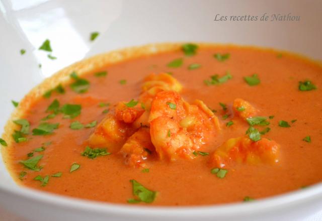 Soupe de tomates aux gambas, épicée au massalé